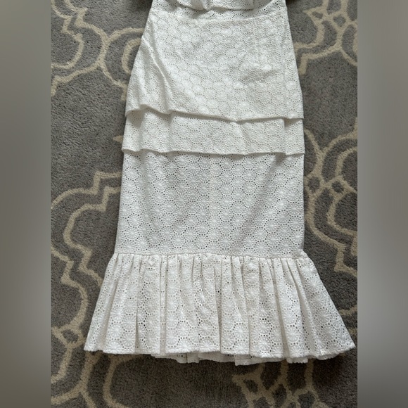 Greta Constantine Size 0-2 White Eyelet Dress - Picture 3 of 10